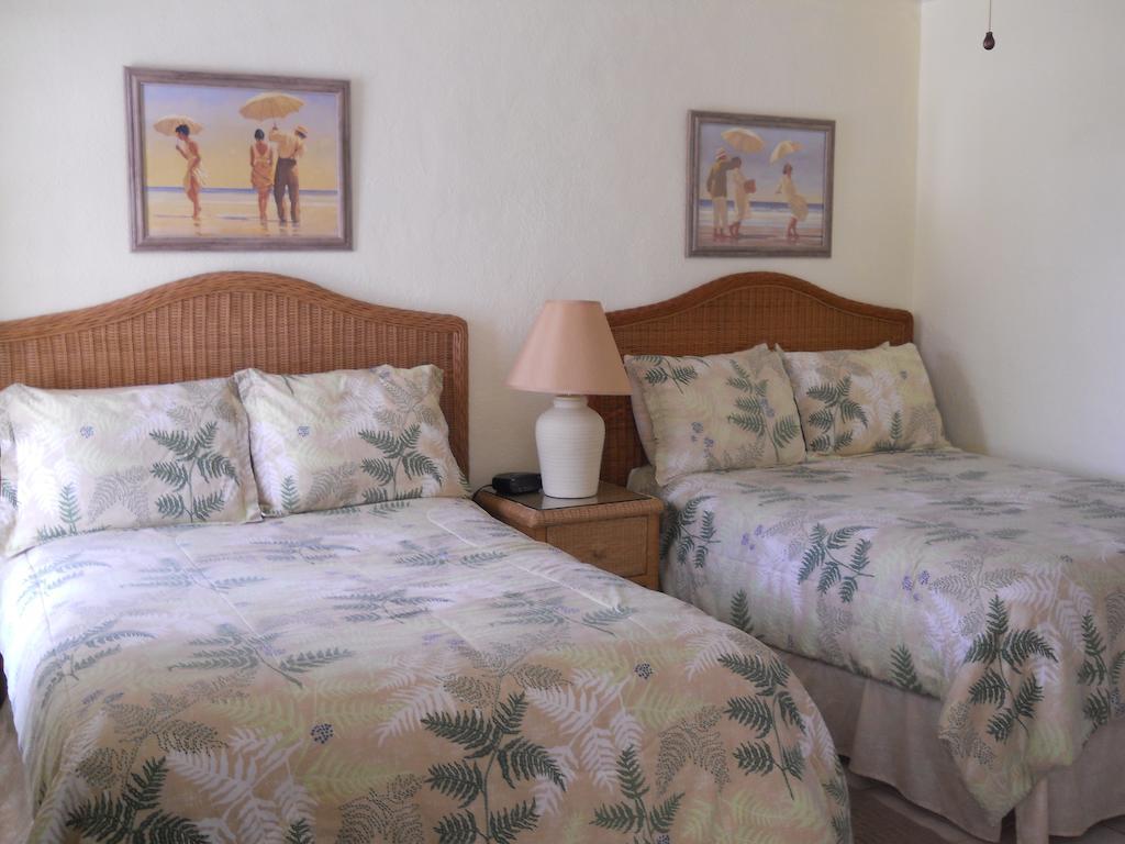 Queens Gate Resort Bradenton Beach Room photo