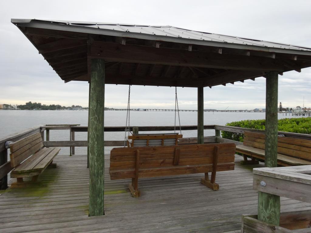 Queens Gate Resort Bradenton Beach Exterior photo